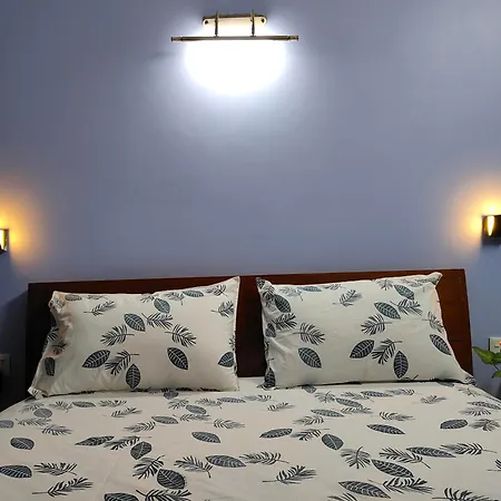 Shova\'S Home Stay